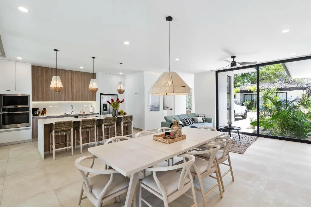 Open-plan living and dining room in an Entroterra villa, Hacienda Pinilla